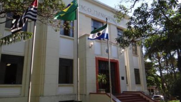 Munícipe usa Tribuna da Câmara para criticar Poio Novaes