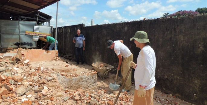 Trabalho voluntário de presos beneficia entidades e órgãos públicos de Avaré