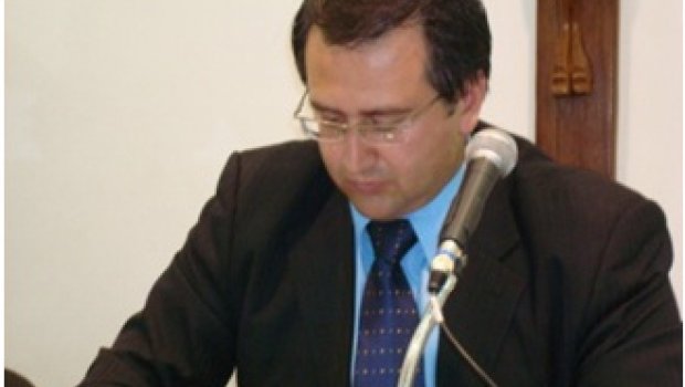 Democrata intermedia pedido de creche junto a secretário