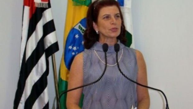 Líder do prefeito diz que maioria dos buracos são “culpa” da Sabesp