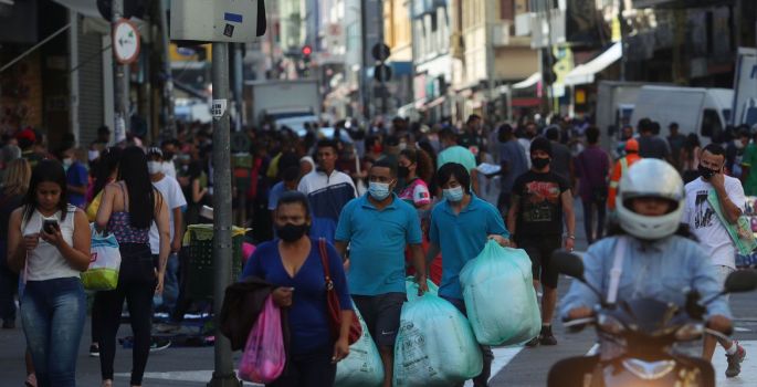 Pedidos de seguro-desemprego sobem 35% na primeira quinzena de junho