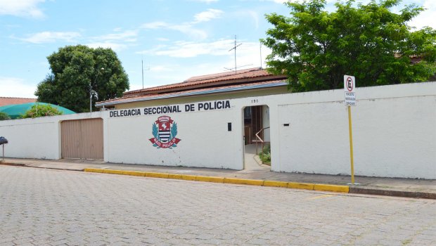 Polícia Civil prende 10 por mandado durante operação