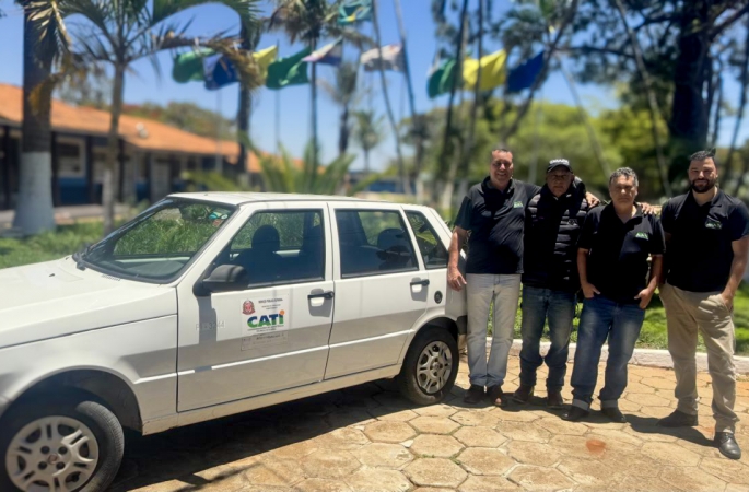 Secretaria de Agricultura de Avaré recebe veículo para fortalecer atendimento ao pequeno produtor rural