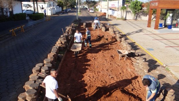 Secretaria de Serviços volta a trabalhar em horário normal, diz Aurani