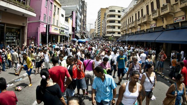 Desobedecer leis é ‘fácil’ para 81% dos brasileiros; 32% confiam na Justiça