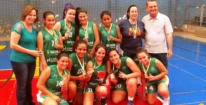 Time de basquete de Avaré ganha ouro em Campeonato da Unimed