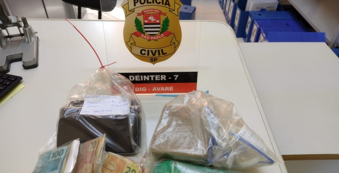 Polícia Civil detém dois e um adolescente que vendiam crack e maconha em Avaré