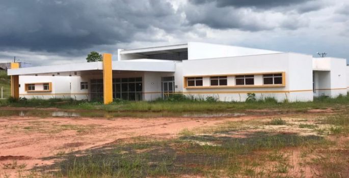 OBRA DO CENTRO DE REABILITAÇÃO CONTINUA PARADA EM AVARÉ