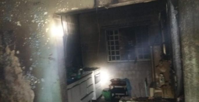 Idoso morre queimado em incêndio na casa onde morava em Avaré
