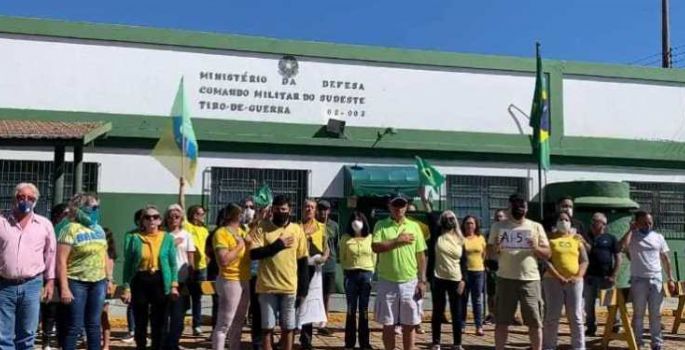 Uma cena entristecedora_Chatô