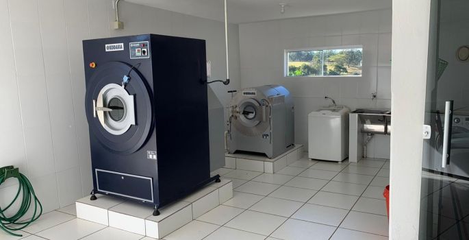 Com apoio de empresa RAFA adquiri equipamentos industriais para a lavanderia da entidade