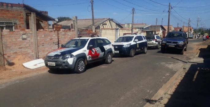 Casal é preso suspeito de torturar criança de 7 anos; menino morreu no Pronto-socorro de Avaré