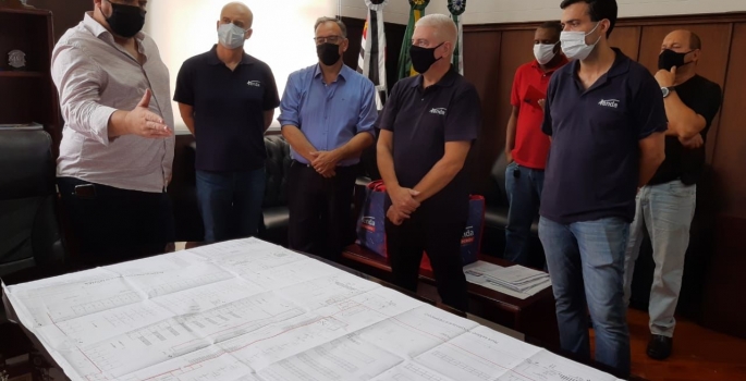 Reunião no Paço Municipal oficializa instalação do Tenda Atacado em Avaré