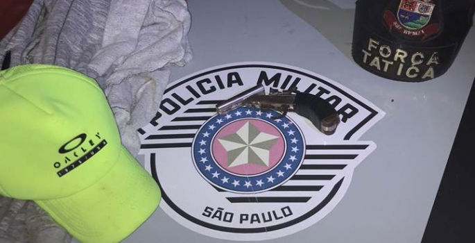 Dupla tenta roubar bar, mas acaba detido pela PM em Avaré