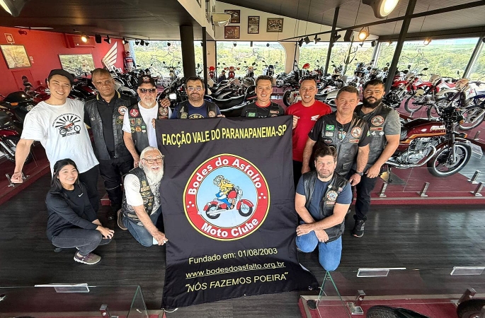 Moto Clube Bodes do Asfalto realiza treinamento de pilotagem segura com instrutores da Honda em Indaiatuba