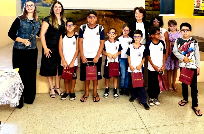 Avaré: Alunos da rede municipal de ensino recebem óculos gratuitos