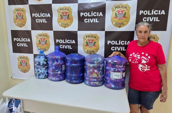 Ação solidária da Polícia Civil beneficia ONG Amor de Quatro Patas em Avaré