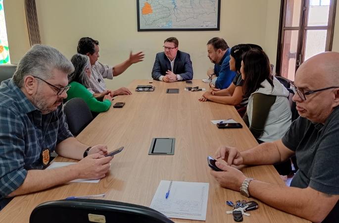 Reunião fortalece integração entre Polícia Civil e instituições parceiras no combate aos maus-tratos contra animais