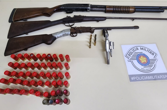 Polícia Militar apreende arsenal e prende homem por porte e posse ilegal de armas em Avaré