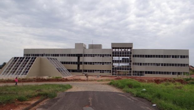 Leitor diz que não existe problemas em ocupar novo prédio do Fórum, em Avaré