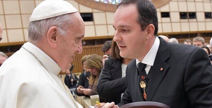 Avareense desenvolve trabalho na Secretaria para a Comunicação do Vaticano