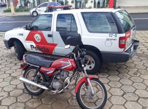 Polícia Militar recupera motocicleta furtada em Avaré
