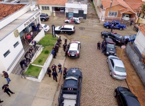 Operação “Top Down” da Polícia Civil termina com 13 presos e mais de R$ 55 mil reais apreendidos