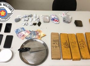 Preso em flagrante, traficante tenta corromper policiais em Avaré