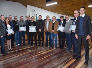 Policiais Civis são homenageados na Câmara Municipal de Avaré