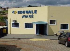 Faculdade Eduvale promove concurso de redação com premiação