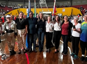 Primeira-dama Érika Araujo prestigia abertura dos jogos e celebra força dos idosos de Avaré no JOMI