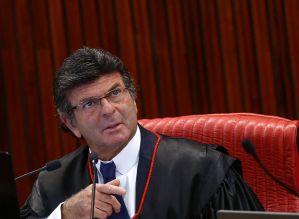 TSE pode rever brecha na Lei da Ficha Limpa, diz ministro