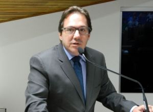 Para vereador, prefeito gasta com festas e se esquece de Entidades Sociais em Avaré