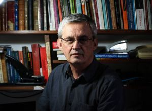 “Quem pede intervenção militar não sabe o que foi a ditadura”, diz sociólogo