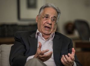 Artigo - Preencher o vazio político