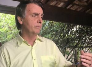 Bolsonaro quer general em núcleo duro do Planalto