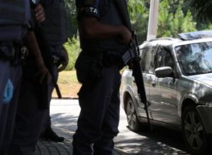 Polícia mata 11 suspeitos de assalto a banco em Guararema