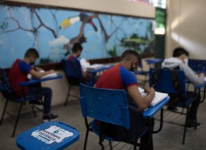 Redes de ensino podem perder até R$ 40 bilhões na pandemia, indica estudo