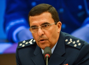 Ex-chefe da FAB reafirma ao STF reunião golpista, ameaça de prisão a Bolsonaro e apoio da Marinha