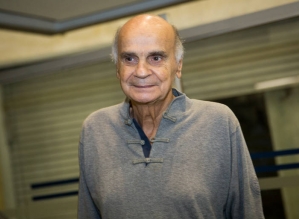 Drauzio Varella: “Paramos muito cedo de usar máscaras em ambientes fechados”