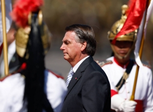 Cúpula militar pede ao STF que Bolsonaro não seja preso em quartel