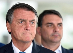 Bolsonaro renova concessão da Globo e de outras emissoras ao final do mandato