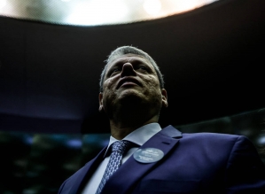 Tarcísio exalta Bolsonaro no STF, nega trama golpista e é poupado por Moraes e Gonet