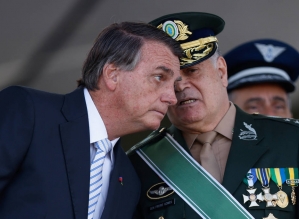 Papel atribuído a ex-chefe do Exército sofreu mutações até bronca de Moraes
