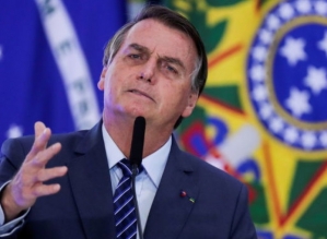 Bolsonaro: se vacina for efetiva para todas as cepas, mais dois meses voltamos à normalidade