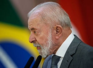 Lula assina decreto que regulamenta Lei de Reciprocidade após sobretaxa de Trump