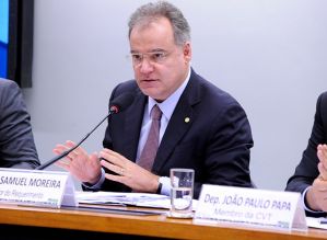 Relator da reforma pode criar nova regra de transição