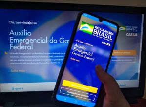 Auxílio Emergencial: saiba como solicitar o benefício pago pelo Governo Federal