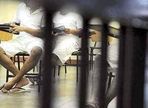 Cerca de 33 mil presos paulistas farão Enem e Encceja para pessoas privadas de liberdade