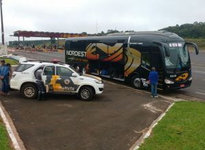 TOR apreende 46 tabletes de maconha com passageiro em Rodovia
